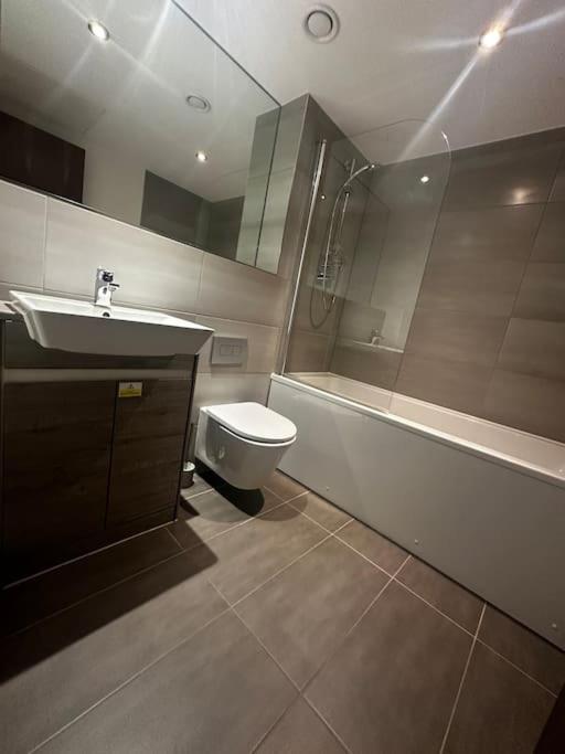 342 Stunning One Bedroom Studio Apartment 버밍엄 외부 사진